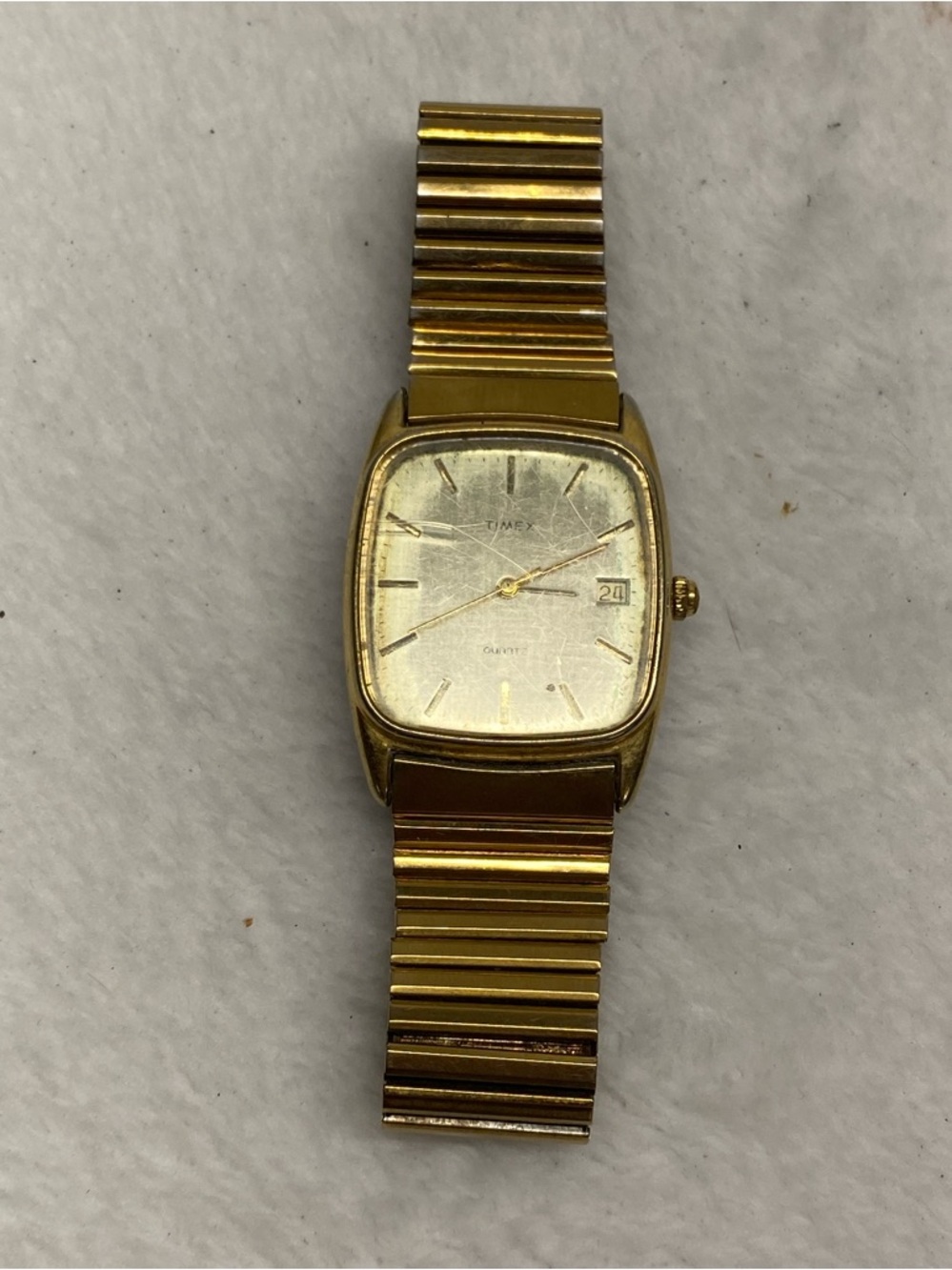 Vintage Timex La Cell Men's Quartz Analog Watch Gold Tone